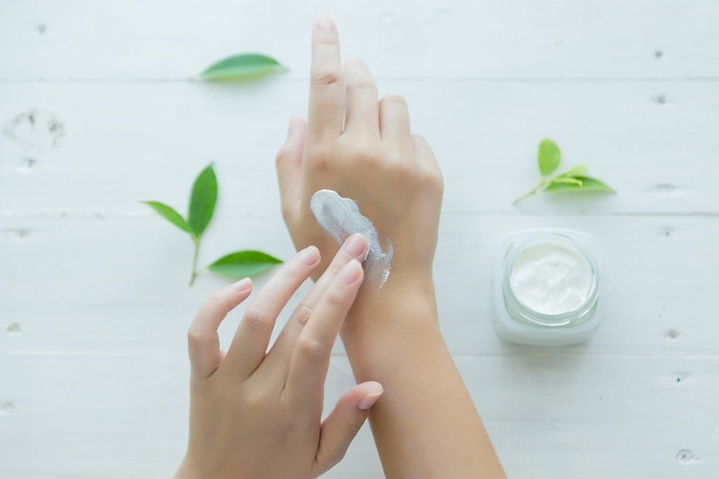 Prevenirea dermatitei la nivelul mâinilor, datorată spălării dese